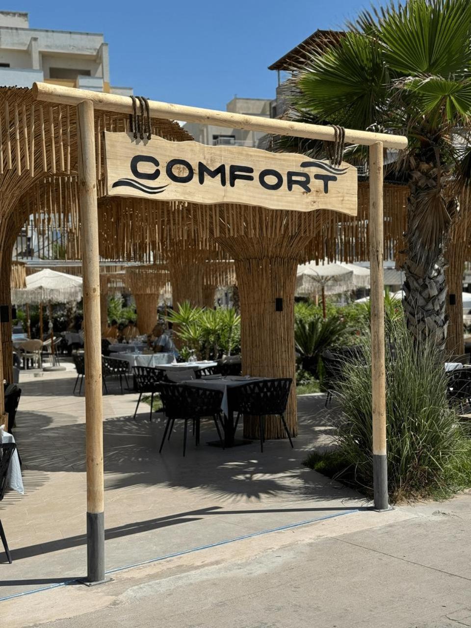 Comfort Suites Golem  Exterior photo
